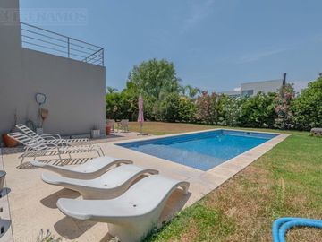 Casa en El Molino Haras Santa Maria club de campo MB