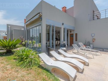 Casa en El Molino Haras Santa Maria club de campo MB