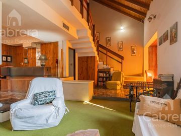 Casa en  venta de 4 dormitorios en La Plata