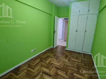 Oportunidad - Departamento  3 ambientes - Piso alto- Remedios De Escalada
