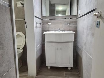 Oportunidad - Departamento  3 ambientes - Piso alto- Remedios De Escalada