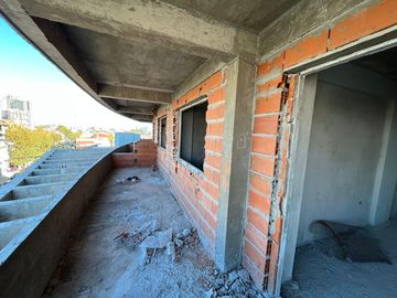 Departamento de tres ambientes en venta en Avellaneda