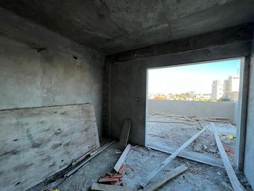 Departamento de tres ambientes en venta en Avellaneda