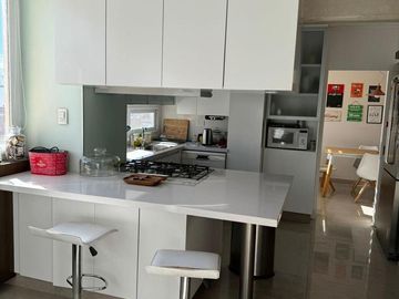 Departamento de 4 dormitorios- 2 Cocheras - Amenities