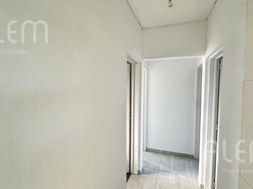 Casa  de 5 amb  en  Venta en Lagos de Canning