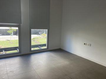 Duplex en el Barrio Islas del golf. Complejo La Mansa. Nordelta