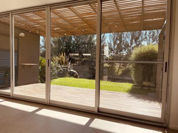 Duplex en el Barrio Islas del golf. Complejo La Mansa. Nordelta