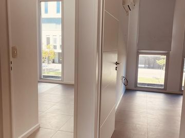 Duplex en el Barrio Islas del golf. Complejo La Mansa. Nordelta