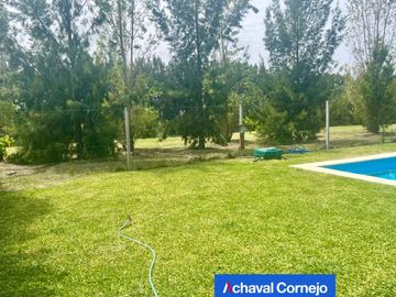 Barrio Los Castaños casa en venta de 3 dormitorios y dependencias. | Nordelta