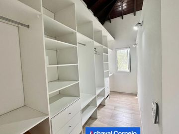 Barrio Los Castaños casa en venta de 3 dormitorios y dependencias. | Nordelta