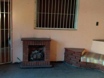 Oportunidad casa en Jose Marmol