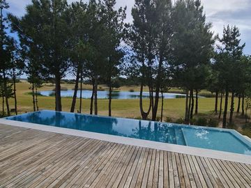 Casa en Venta Costa Esmeralda