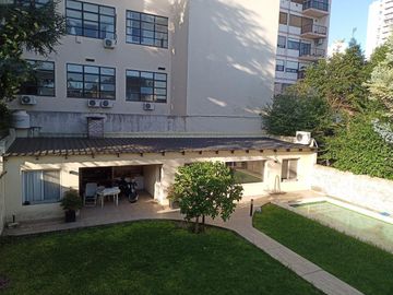 Casa en  Quilmes a metros del centro