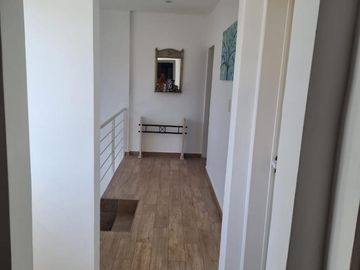 Casa en venta - 3 Dormitorios 5 Baños - Cocheras - 930Mts2 - Venado I, Esteban Echeverría