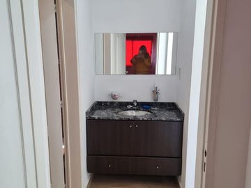 Casa en venta - 3 Dormitorios 5 Baños - Cocheras - 930Mts2 - Venado I, Esteban Echeverría