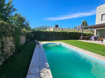 Casa en  Barrio Privado Finca Villa Muluen