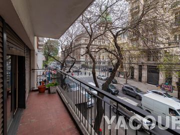 PH en venta - 3 Dormitorios 2 Baños - 220Mts2 - Balvanera