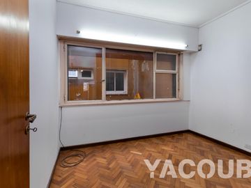 PH en venta - 3 Dormitorios 2 Baños - 220Mts2 - Balvanera