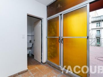 PH en venta - 3 Dormitorios 2 Baños - 220Mts2 - Balvanera