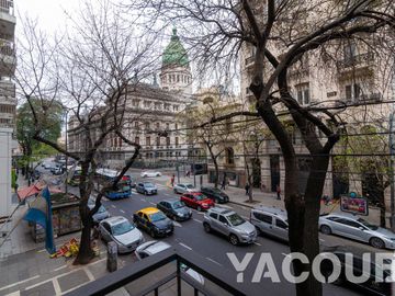 PH en venta - 3 Dormitorios 2 Baños - 220Mts2 - Balvanera
