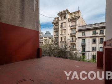 PH en venta - 3 Dormitorios 2 Baños - 220Mts2 - Balvanera