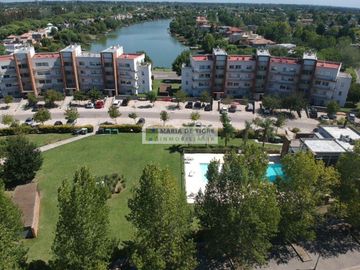Departamento cuatro ambientes en venta, Santa Barbara, Complejo Pradera