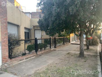 VENTA CASA PILAR CENTRO