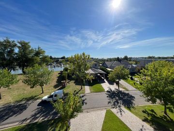 Casa en venta en barrio San Isidro Labrador, Villanueva, Tigre