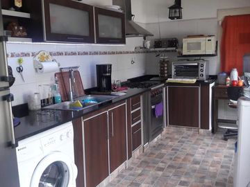 Casa - Luis Guillon