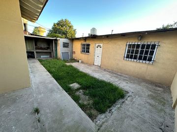 Casa en  VENTA en San Vicente, Excelente ubicacion!! OPORTUNIDAD