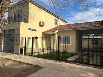 Casa en  VENTA en San Vicente, Excelente ubicacion!! OPORTUNIDAD