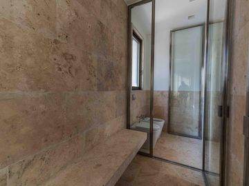 Casa en venta en Highland Park a estrenar por el reconocido arquitecto Pablo Sanchez Elias!!!
