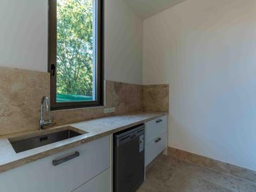 Casa en venta en Highland Park a estrenar por el reconocido arquitecto Pablo Sanchez Elias!!!