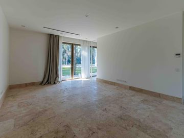 Casa en venta en Highland Park a estrenar por el reconocido arquitecto Pablo Sanchez Elias!!!