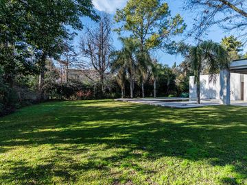 Casa en venta en Highland Park a estrenar por el reconocido arquitecto Pablo Sanchez Elias!!!