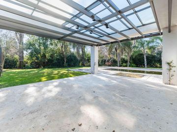 Casa en venta en Highland Park a estrenar por el reconocido arquitecto Pablo Sanchez Elias!!!