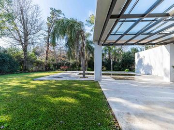 Casa en venta en Highland Park a estrenar por el reconocido arquitecto Pablo Sanchez Elias!!!