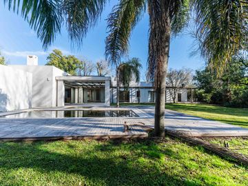 Casa en venta en Highland Park a estrenar por el reconocido arquitecto Pablo Sanchez Elias!!!