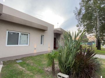 Casa en Venta en Barrio Privado Terralagos , Canning