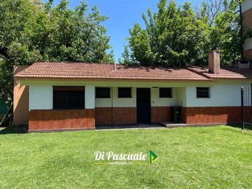 Venta Quinta Ideal Instituciones, Clubes, Centros de Dia con Parque y Pileta - Moreno Norte
