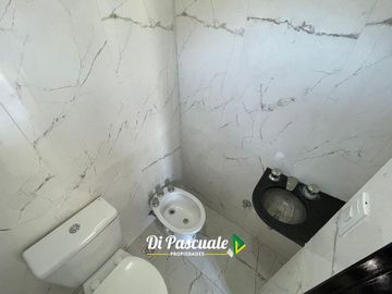 Venta Quinta Ideal Instituciones, Clubes, Centros de Dia con Parque y Pileta - Moreno Norte