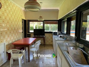 Venta Quinta Ideal Instituciones, Clubes, Centros de Dia con Parque y Pileta - Moreno Norte