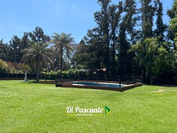 Venta Quinta Ideal Instituciones, Clubes, Centros de Dia con Parque y Pileta - Moreno Norte