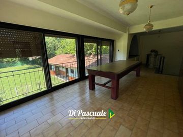 Venta Quinta Ideal Instituciones, Clubes, Centros de Dia con Parque y Pileta - Moreno Norte
