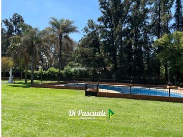 Venta Quinta Ideal Instituciones, Clubes, Centros de Dia con Parque y Pileta - Moreno Norte