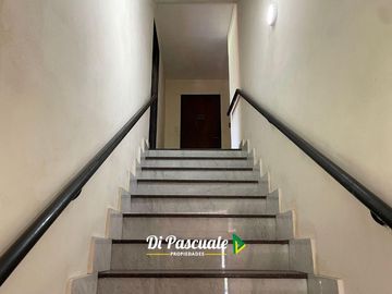 Venta Quinta Ideal Instituciones, Clubes, Centros de Dia con Parque y Pileta - Moreno Norte