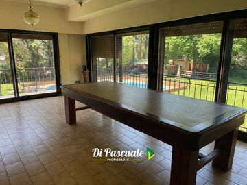 Venta Quinta Ideal Instituciones, Clubes, Centros de Dia con Parque y Pileta - Moreno Norte