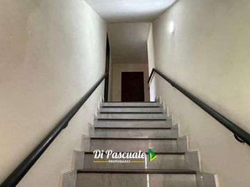 Venta Quinta Ideal Instituciones, Clubes, Centros de Dia con Parque y Pileta - Moreno Norte