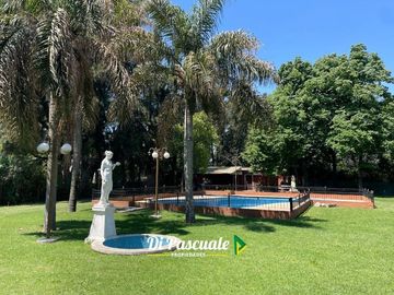 Venta Quinta Ideal Instituciones, Clubes, Centros de Dia con Parque y Pileta - Moreno Norte