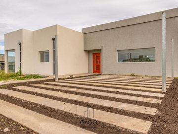 Casa 4 amb Barrio Privado TIERRAS DEL MAR - Mar Del Plata